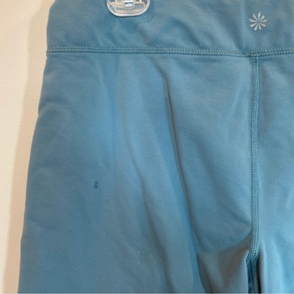 Womens Athleta Biker Shorts Green Large - Picture 4 of 5